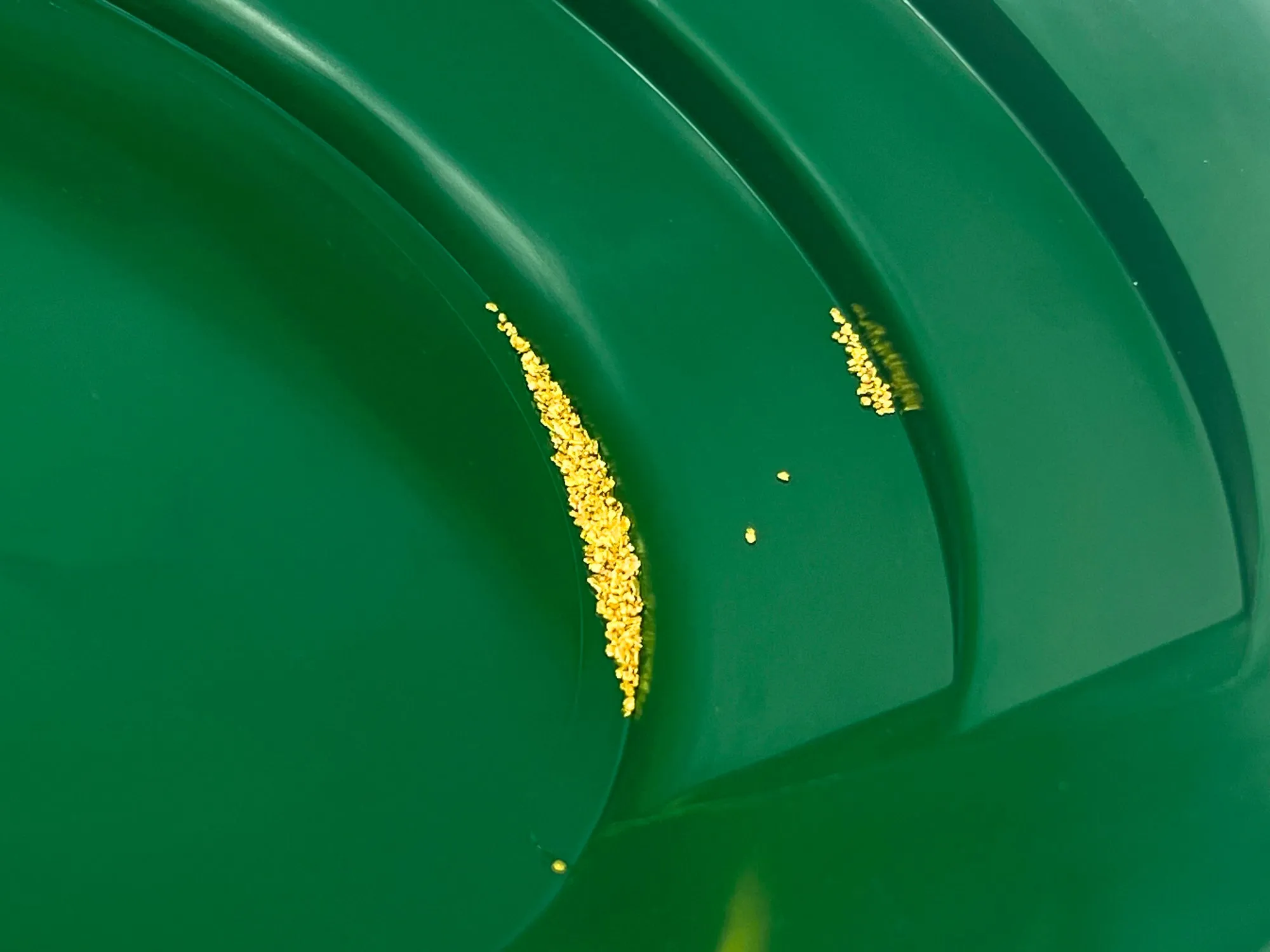 2-Pack Gold Panning Starter Kit  Featuring Compact 9-Inch Green Vanishing Riffle Gold Pans and a 4-ounce Snifter Bottle for Prospecting Adventures
